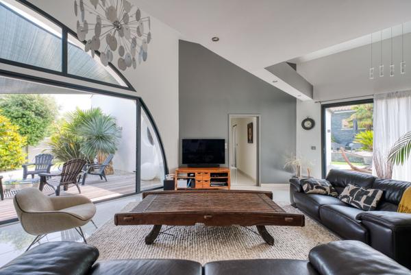 Villa contemporained'exception à deux pas de l'océan