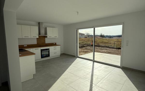 Maison à louer    4 pièces •  Panazol