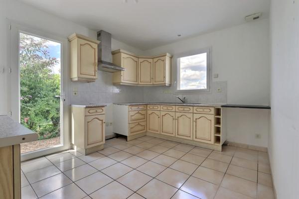 EXCLUSIVITÉ – Maison de plain-pied avec vue dégagée sur les hauteurs de Romagnat