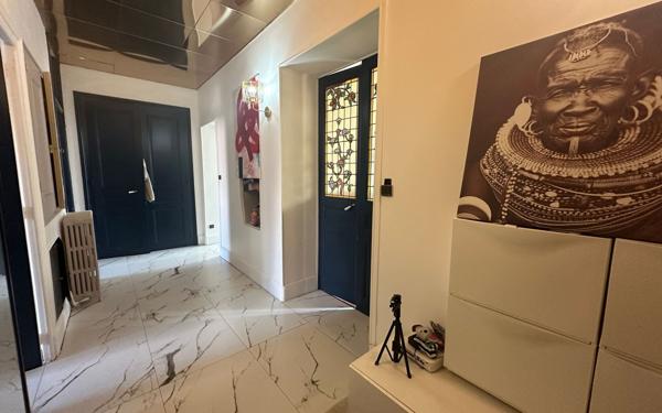 Appartement à vendre    4 pièces • 122 m2 Grenoble