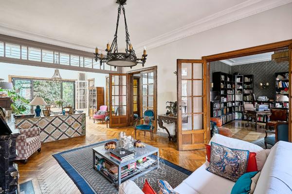 Lille, maison de Maitre, 310 m², jardin et garage