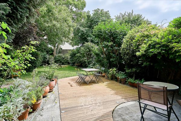 Lille, maison de Maitre, 310 m², jardin et garage