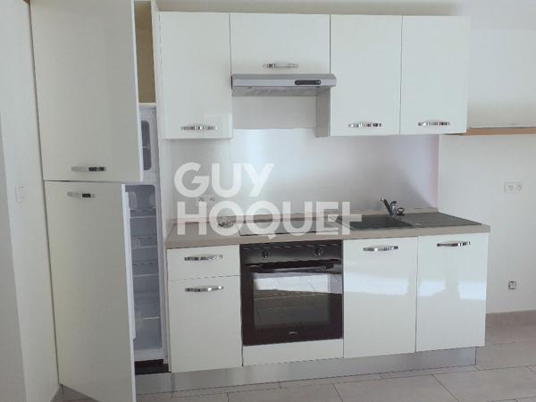 Maisonnette de plain pied avec terrasse à louer sur PÉRONNE (80200).