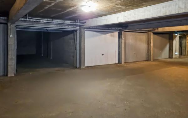 Stationnement à vendre    25 m2 Lyon 5