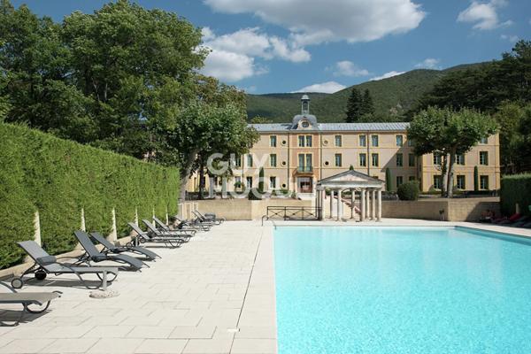 Studio 30 m2 - Piscine - Ascenseur - Prêt à vivre