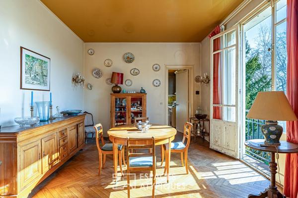 Brancas, villa familiale hors normes avec vue à réinventer