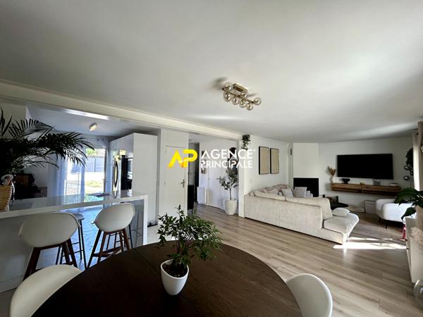 MAISON COEUR DE VILLE BEZONS €514 000 ** - Référence 4391