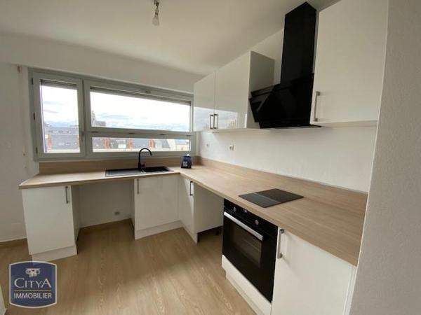 Appartement à louer 3 pièces 62.42m² Tours (37000)