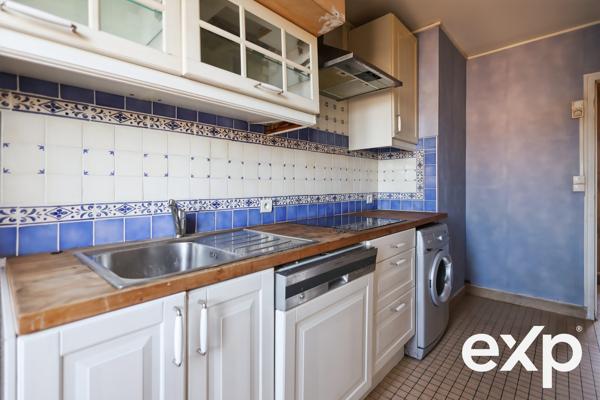 Appartement T4/5 avec vue dégagée – À rénover