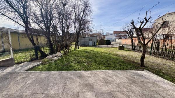 Grande maison avec 6 pièces à vendre à Clermont-Ferrand avec jardin et garage.