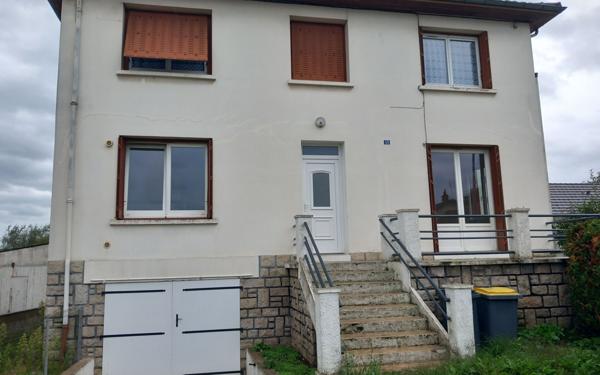 Appartement à louer    4 pièces •  Saint-Vallier