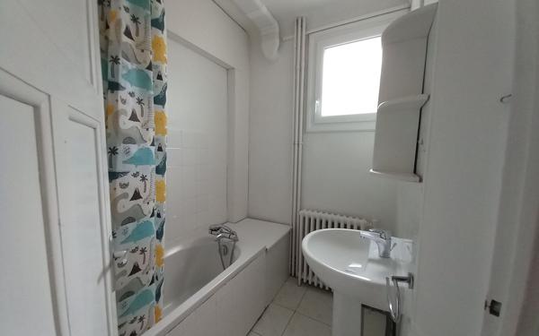 Appartement à louer    4 pièces •  Saint-Vallier
