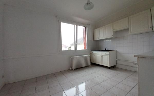 Appartement à louer    4 pièces •  Saint-Vallier