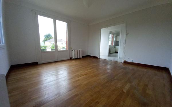 Appartement à louer    4 pièces •  Saint-Vallier