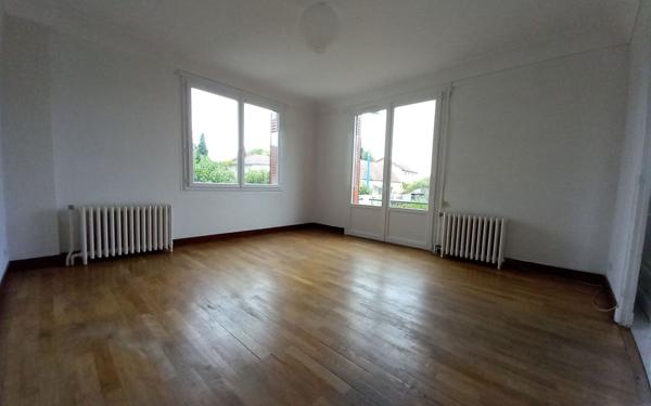 Appartement à louer    4 pièces •  Saint-Vallier