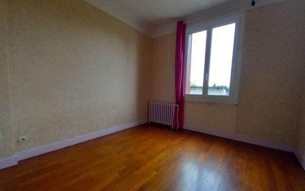 Appartement à louer    4 pièces •  Saint-Vallier