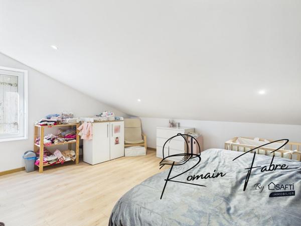 Maison en pierre de 120m2 entièrement rénovée avec garage