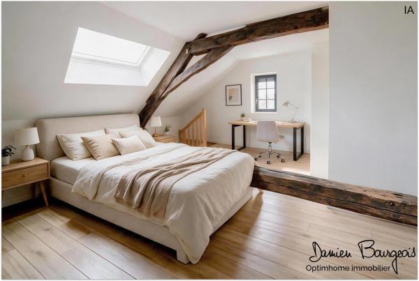 Maison mitoyenne brute avec fort potentiel d'environ 84 m² (110 m2 sol)