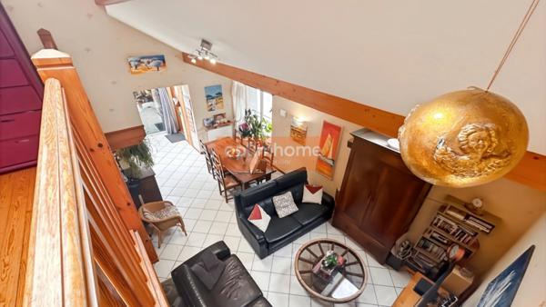 Maison de charme au cœur de CAMPAN (65)