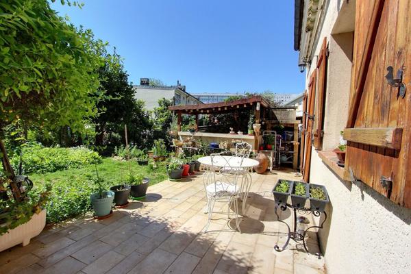 Maison Villeneuve La Garenne 4 pièces 80 m2 + JARDIN
