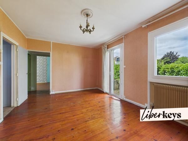 Maison individuelle de 75m² avec jardin et garage - Saint-Fons
