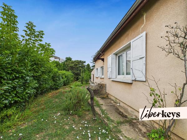Maison individuelle de 75m² avec jardin et garage - Saint-Fons