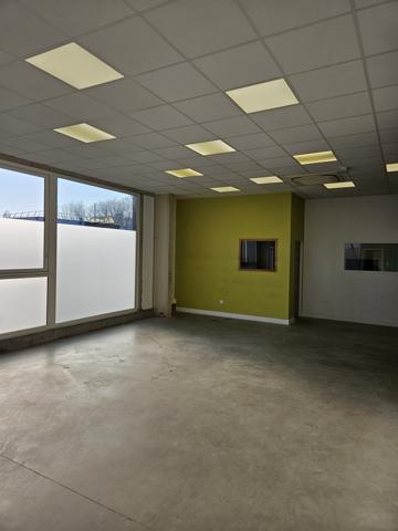 Chalon-sur-Saône (71100) Local Professionnel 360m2