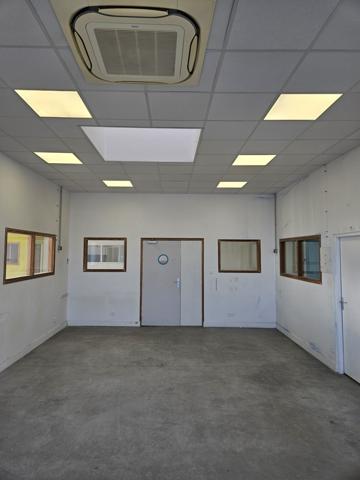 Chalon-sur-Saône (71100) Local Professionnel 360m2