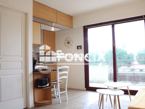 Location Appartement meublé 2 pièces 32.83 m² - 57 AVENUE JEAN MONNET La Rochelle 17000