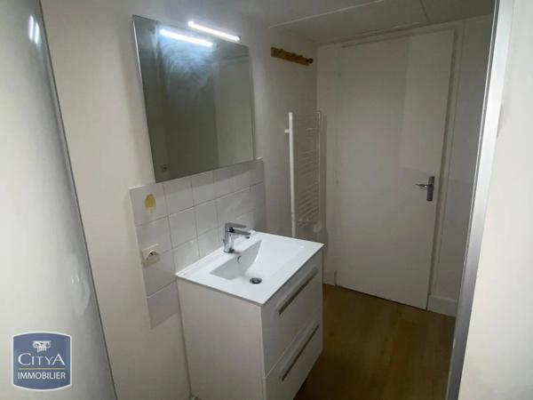 Appartement à louer 1 pièce 20.05m² Chinon (37500)