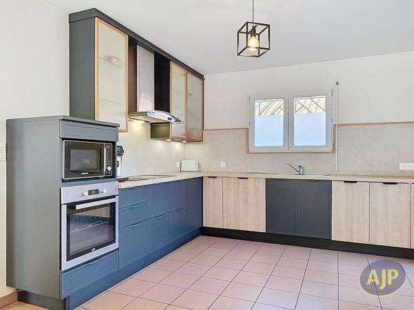 Biens de prestige à vendre Le Teich : maison 719 325€ - AJP ACTEA La Hume