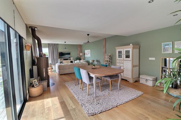 Le Relecq-Kerhuon (29480) LE RELECQ-KERHUON QUARTIER DU MOULIN BLANC MAISON CONTEMPORAINE DE 190 m2 BELLES PRESTATIONS