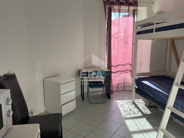 NICE CENTRE Appartement composé des  4 STUDETTES