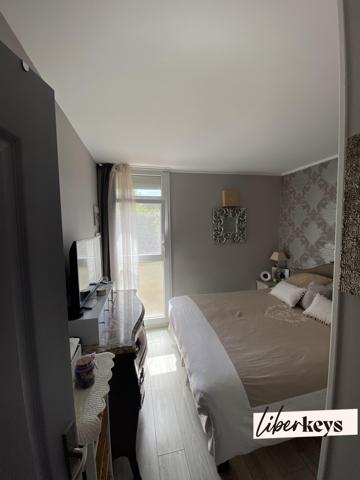 Bel appartement T3 rénové de 75m² avec loggia, Arcachon-Aiguillon.