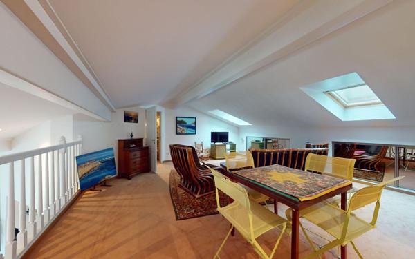 Appartement à vendre    6 pièces • 168,20 m2 Lyon 4