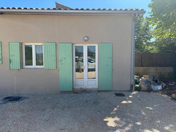 Appartement T1 en rez-de-jardin ? Aix-en-Provence (Les Milles)