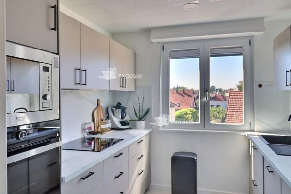 EN EXCLUSIVITE Appartement  4 pièces, refait à neuf  , proche Tram