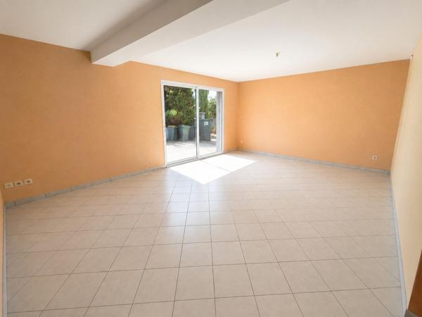 Villa familiale  - 4 chambres - Hors lotissement – Portes-lès-Valence