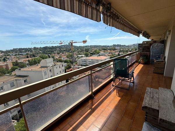 Appartement Toulon 3 pièce(s) 80 m2