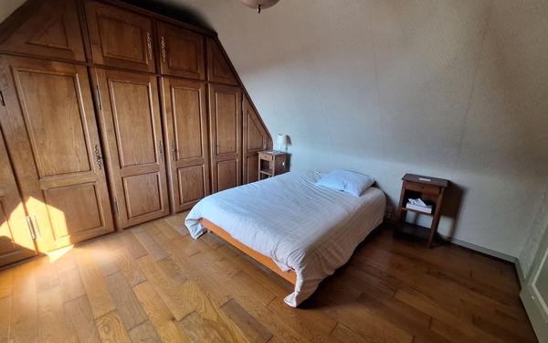 Maison à vendre    9 pièces •  Locquirec