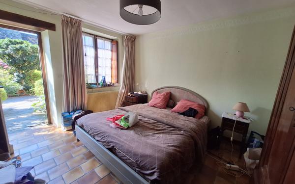 Maison à vendre    9 pièces •  Locquirec