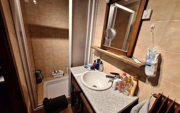 Maison à vendre    9 pièces •  Locquirec