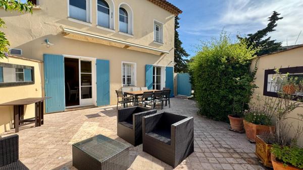 Maison Saint Tropez - à pieds du centre