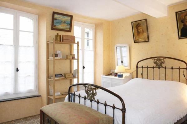 Maison Agel 6 pièce(s) 180 m2