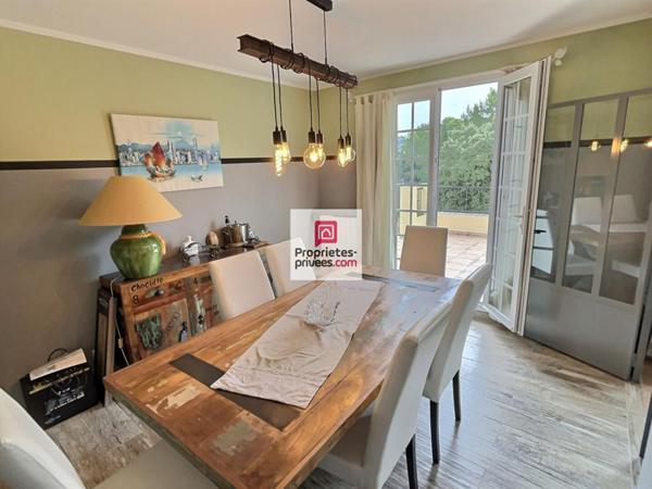 MAISON 205 m² -  2 Logements Piscine & 2 Garages