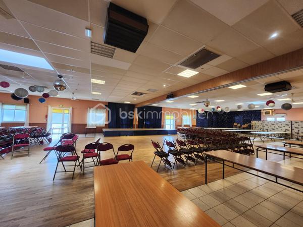 Local commercial de 1 200 m²