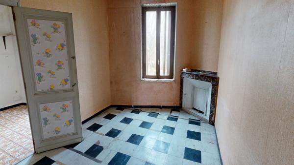 T3 lumineux avec terrasse + grenier aménageable de 28 m²