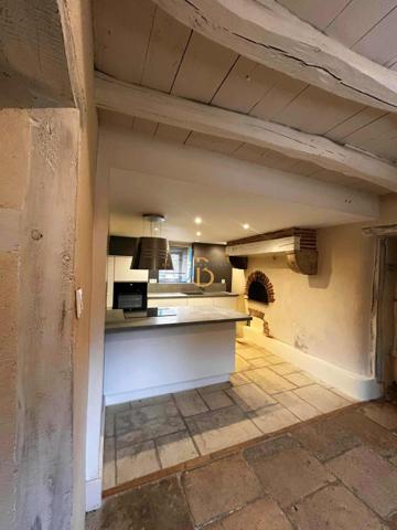 Saint-Éloy-de-Gy (18110) Charmante Longère Rénovée 160 m² habitables jardin paysagé de 1 300 m²