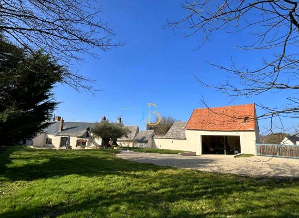 Saint-Éloy-de-Gy (18110) Charmante Longère Rénovée 160 m² habitables jardin paysagé de 1 300 m²