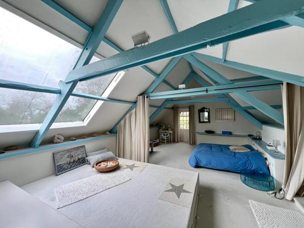 Propriété de plusieurs longères bretonnes